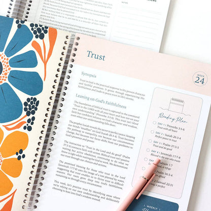 Spiral Bible - The Bible In A Year: A 52-Week Study